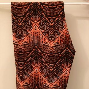 Lularoe OS (size 2-10) leggings